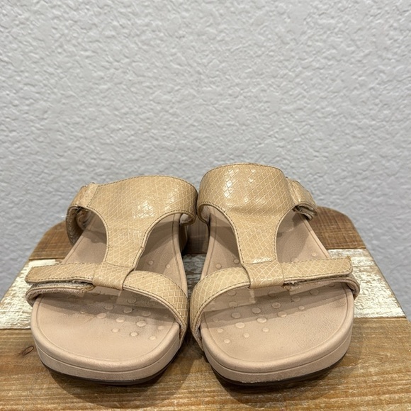 Vionic Lucia Leather Slide Sandals Size 8 - Picture 2 of 5